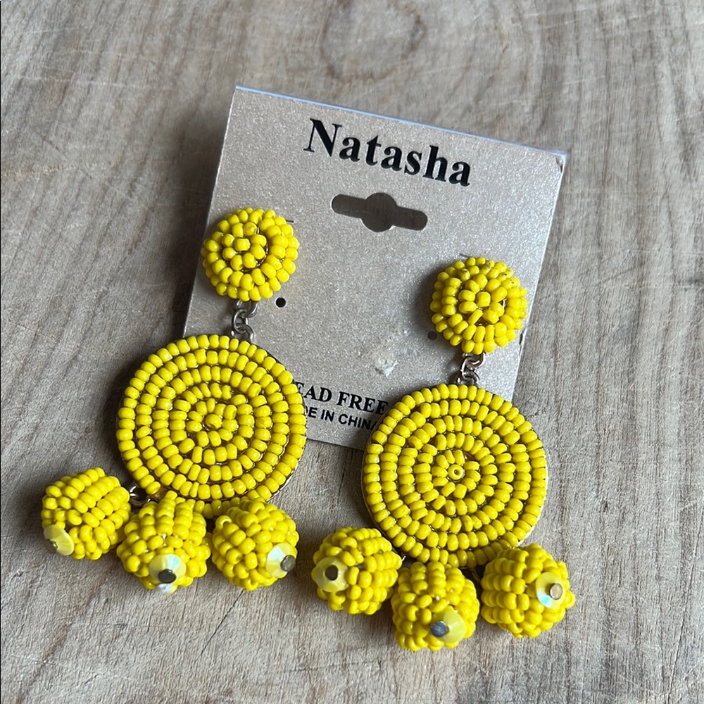 Natasha Vtg Earrings New On Card